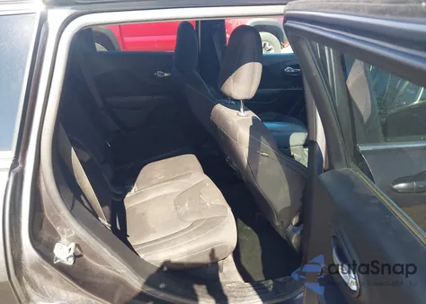 2015 Jeep Cherokee Latitude из США, поврежденный, VIN 1C4PJLCB2FW730735